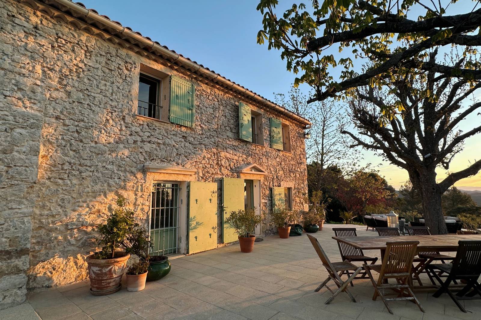 In La Bastide-des-Jourdans, an exceptional property for sale with a swimming pool on nearly 3.5 hectares, offering panoramic views, in the Luberon.