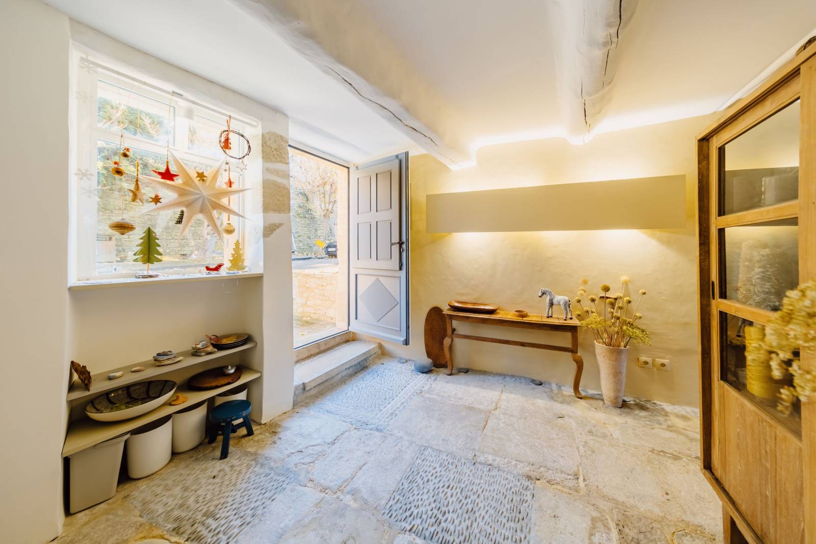 For sale - Elegant, fully renovated village house with terrace and views in the center of Crillon-Le-Brave