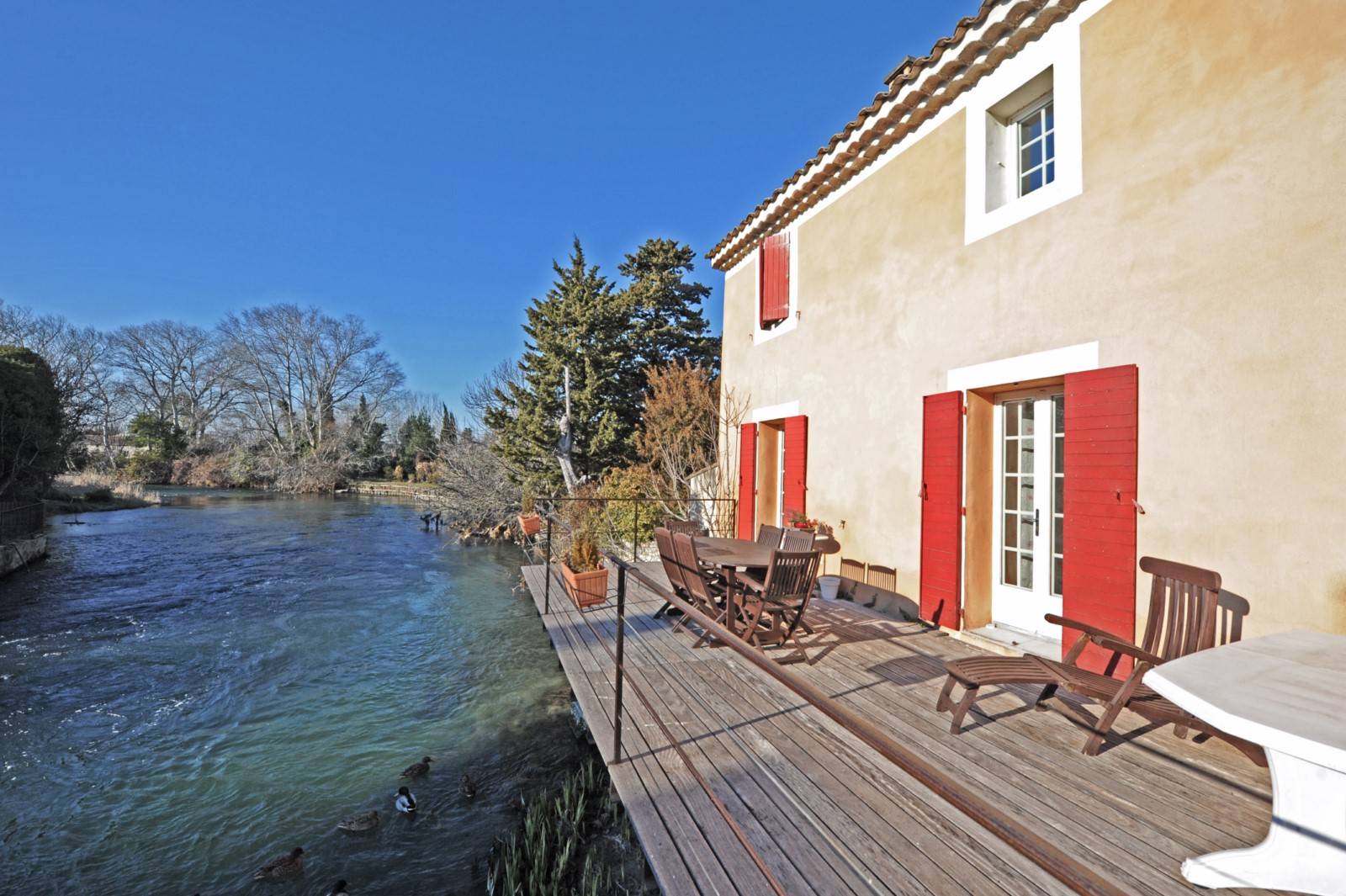 Water mill for sale on the river bank of Sorgue, close to Luberon 