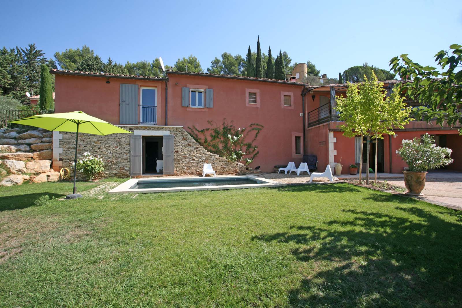 Maison avec piscine à vendre en Luberon