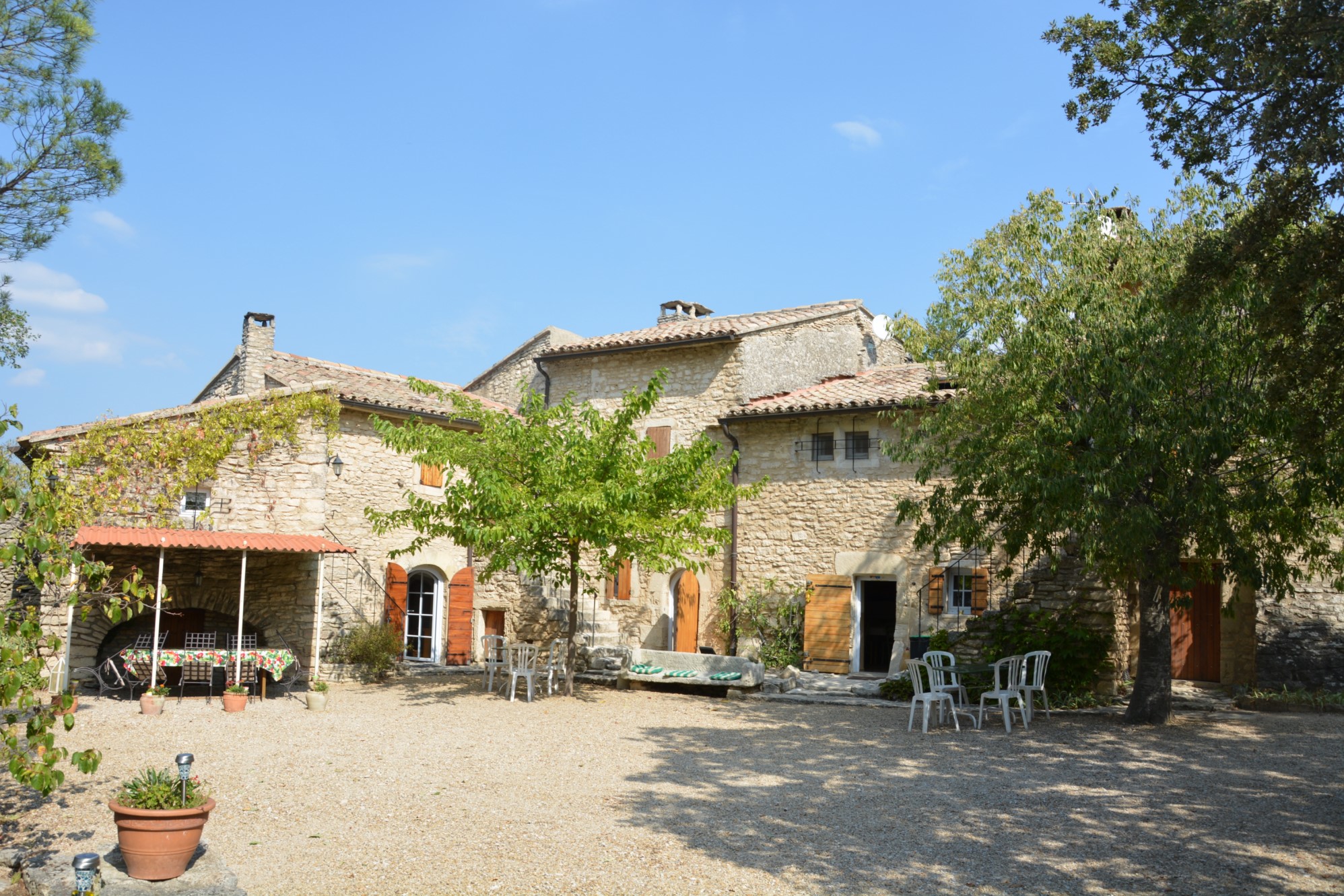 Bergerie rénovée à vendre à Gordes