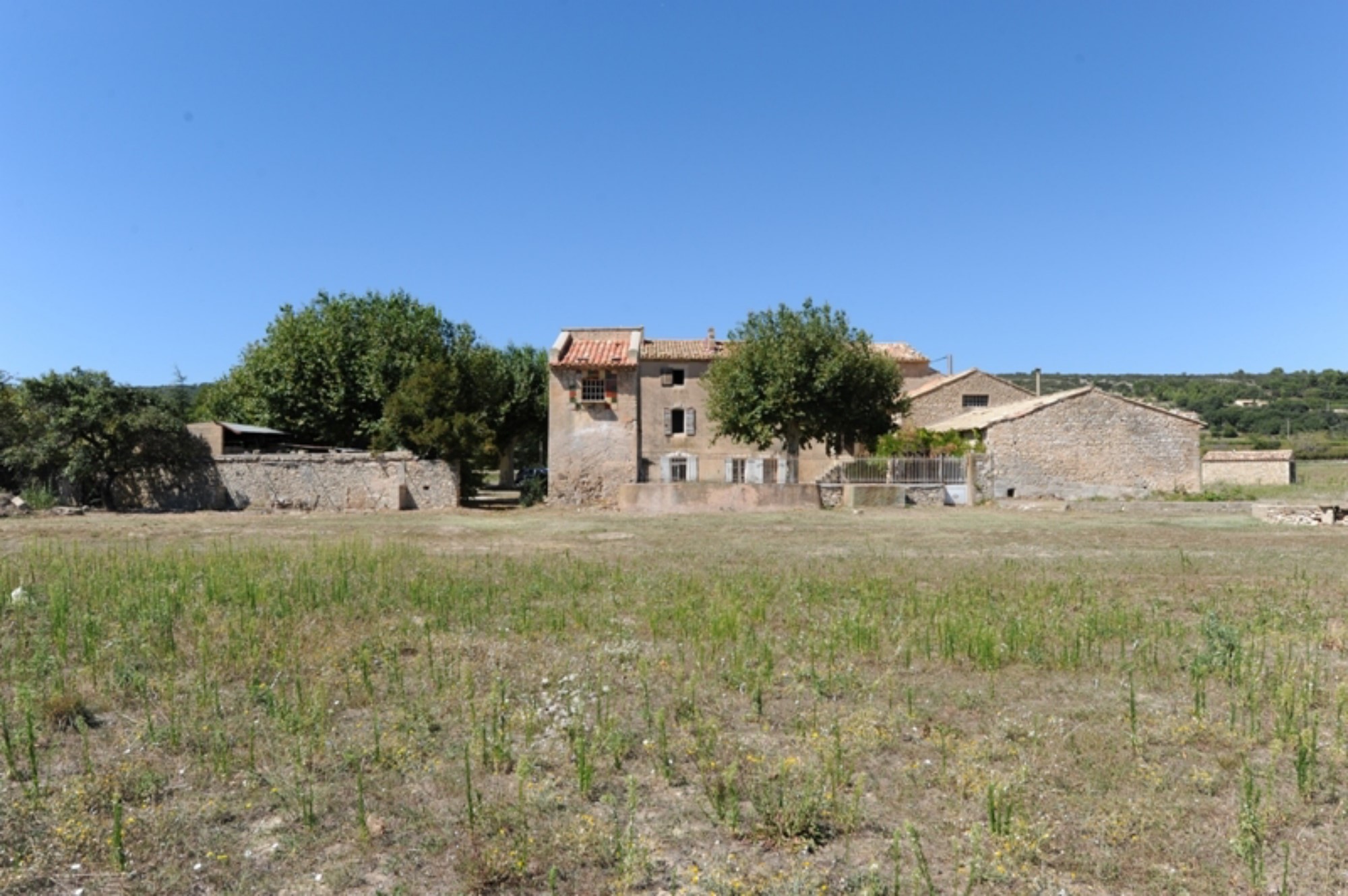 Mas à restaurer au coeur du Luberon