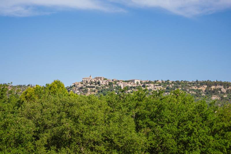 views on Gordes