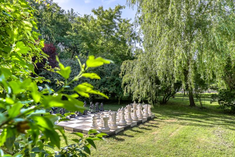 Giant chess set