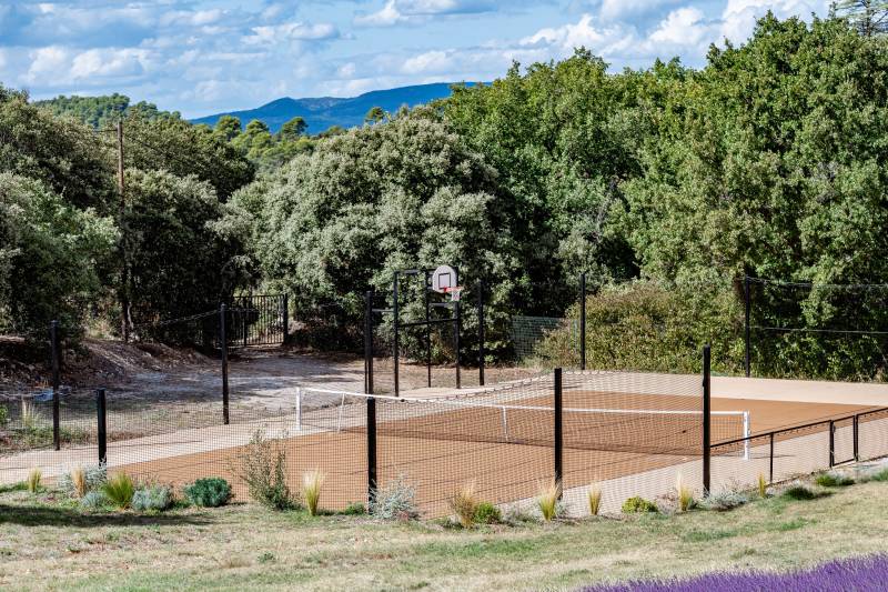 Tennis court