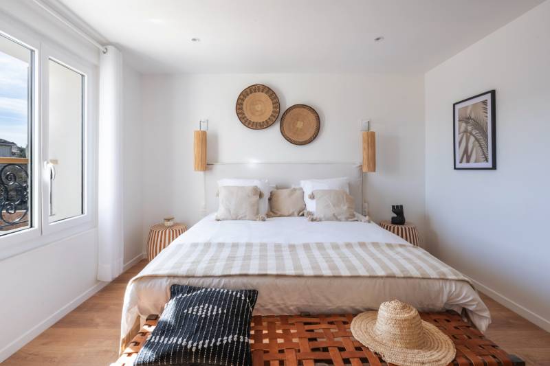 Second-floor suite (16sqm+), offering tranquility, space, and built-in storage