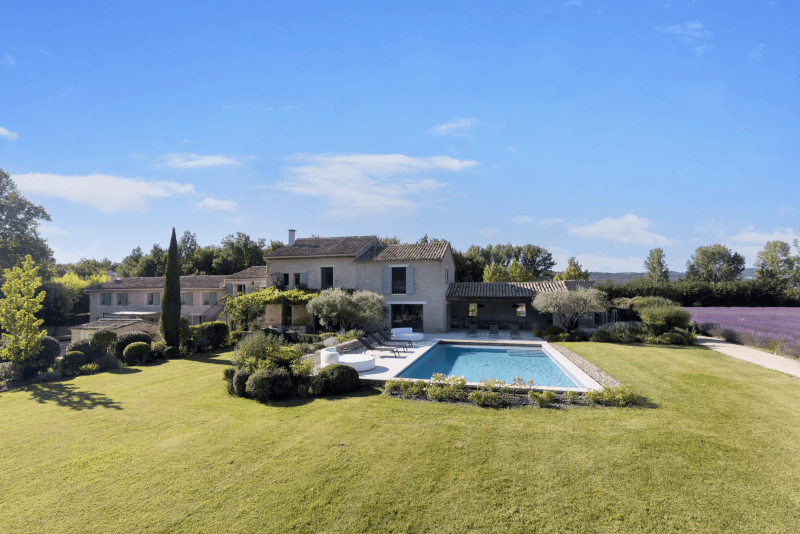 Stunning estate with main Bastide and 4 guesthouses for up to 22 guests, set on 5 hectares with 2 pools and tennis court — ideal for holidays or private events.
