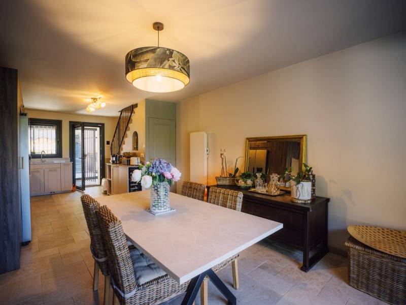 SOLD - Near the village of Gordes, semi-detached hamlet house, perfectly restored with terraced garden, swimming pool, and parking.