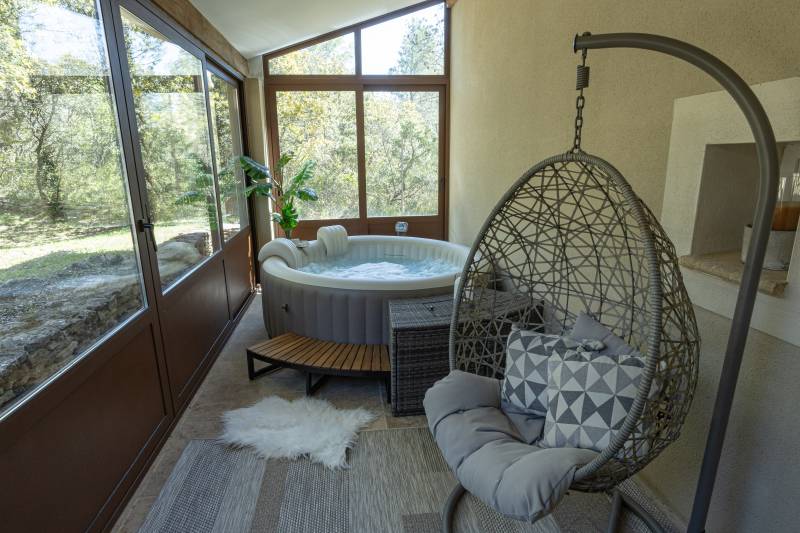 Jacuzzi