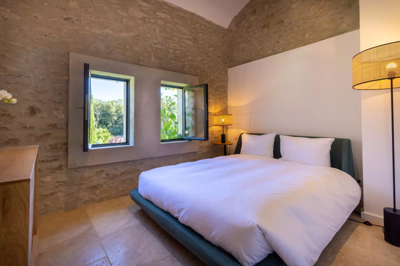 Stunning estate with main Bastide and 4 guesthouses for up to 22 guests, set on 5 hectares with 2 pools and tennis court — ideal for holidays or private events.