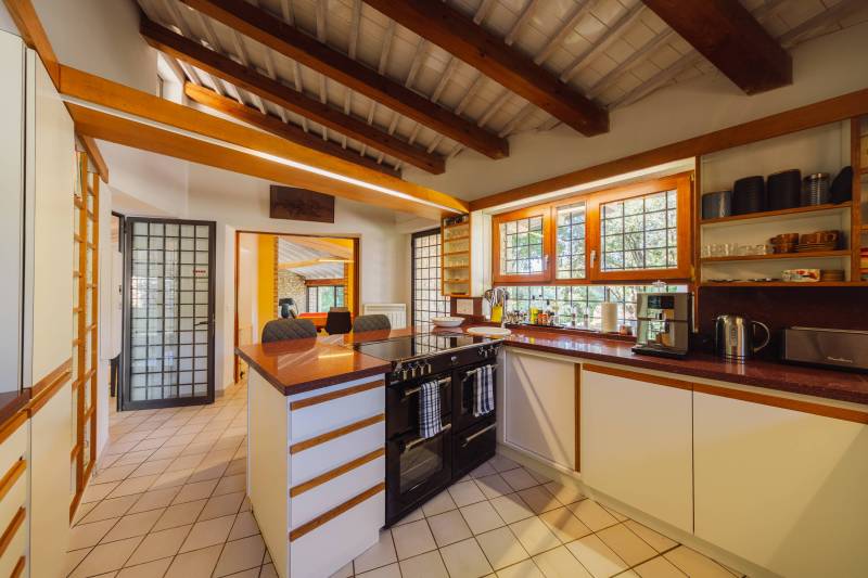 For rent, charming stone house with pool, in a peaceful setting just steps from the center of Gordes village.