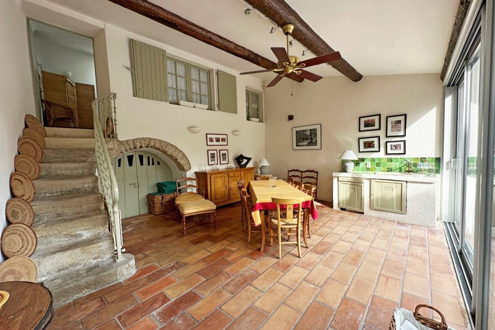 Exclusivity ROSIER in Cabrières d'Avignon