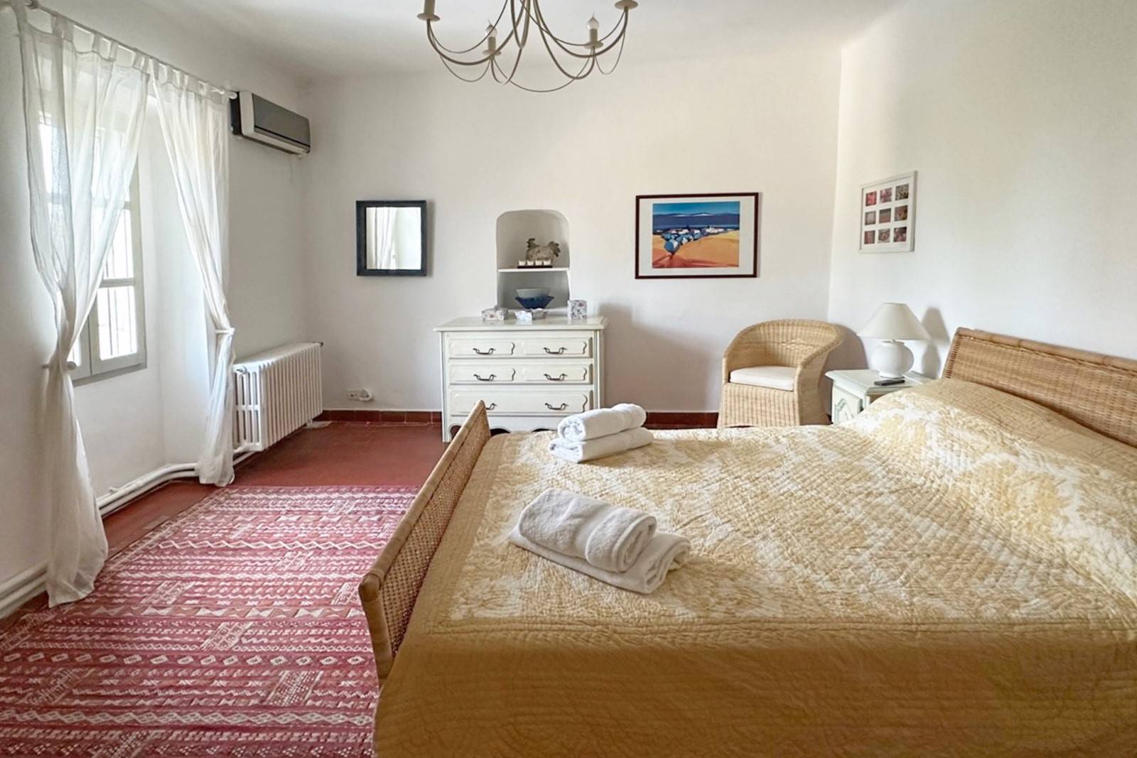 Exclusivity ROSIER in Cabrières d'Avignon
