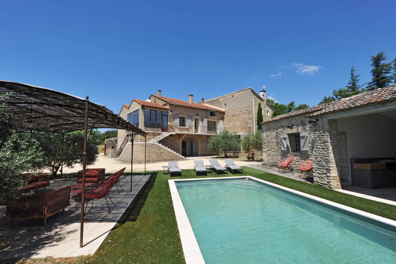 Exclusivity ROSIER, for sale in Gordes, renovated house with swimming pool and outbuildings facing the Luberon and its hilltop villages