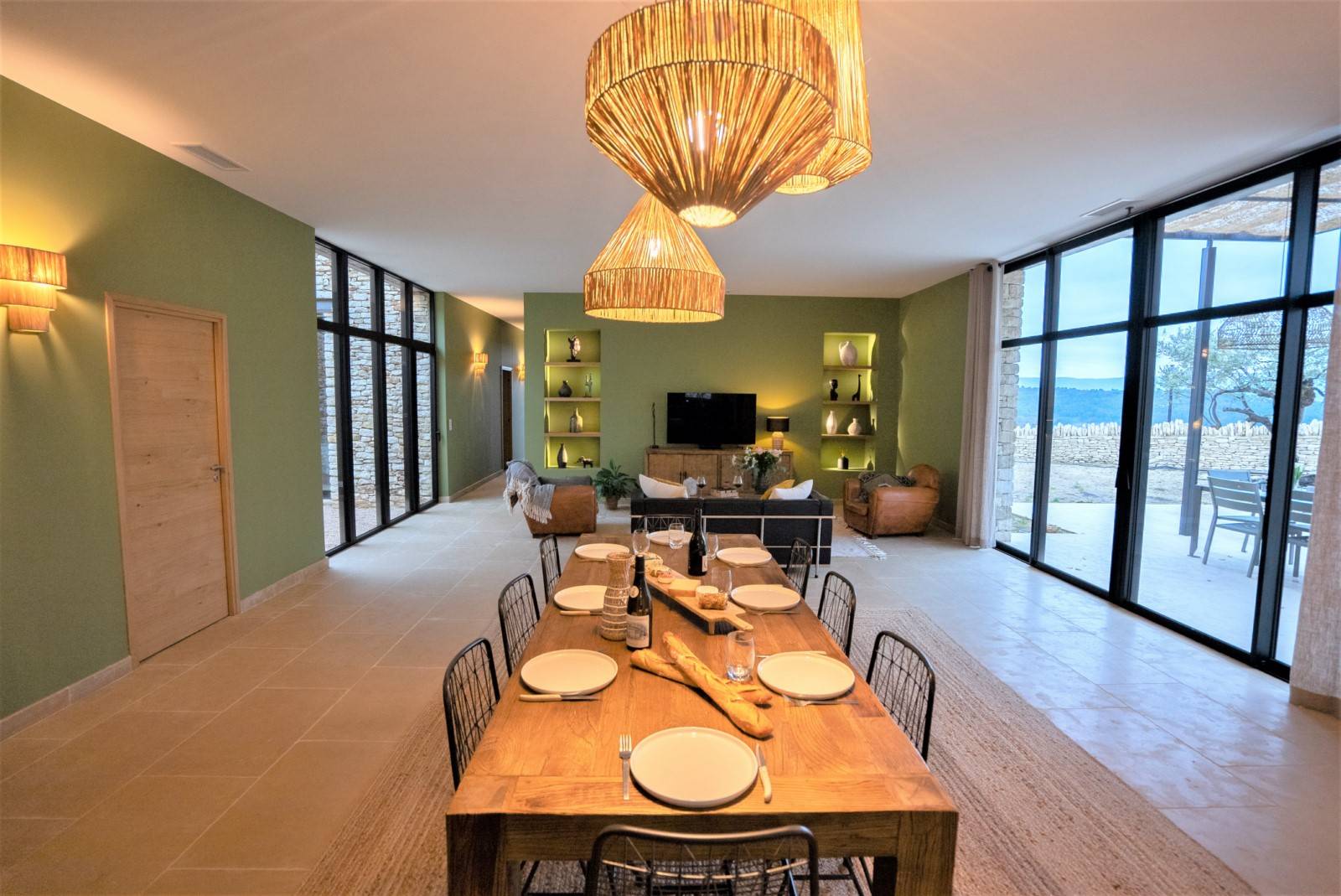 Beautiful single storey property located in Gordes with landscaped garden, heated swimming pool and view of the Luberon