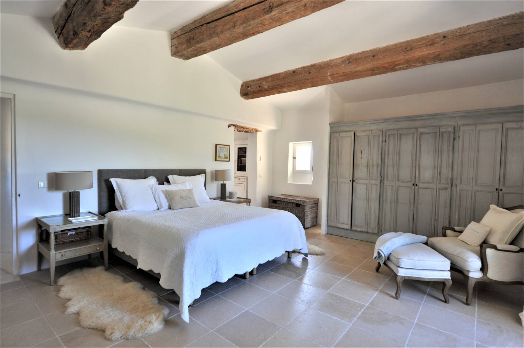 Location maison avec chambre parentale en Luberon
