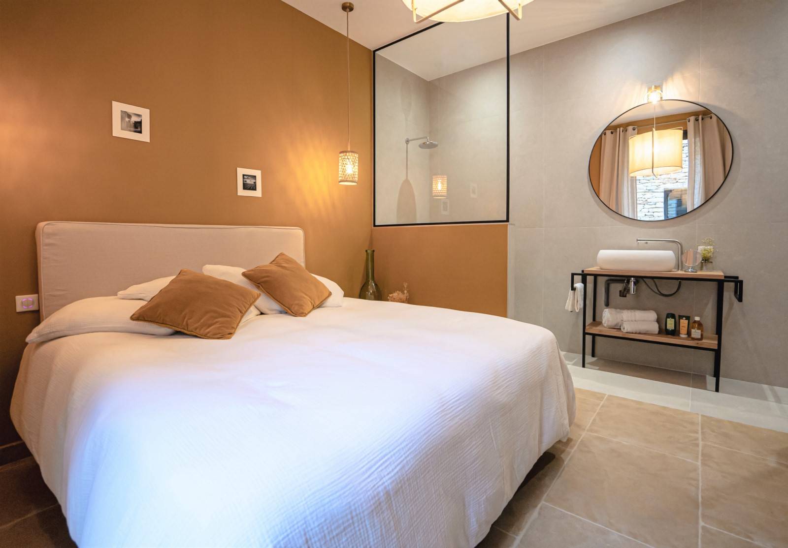 Location maison avec chambre parentale à Gordes