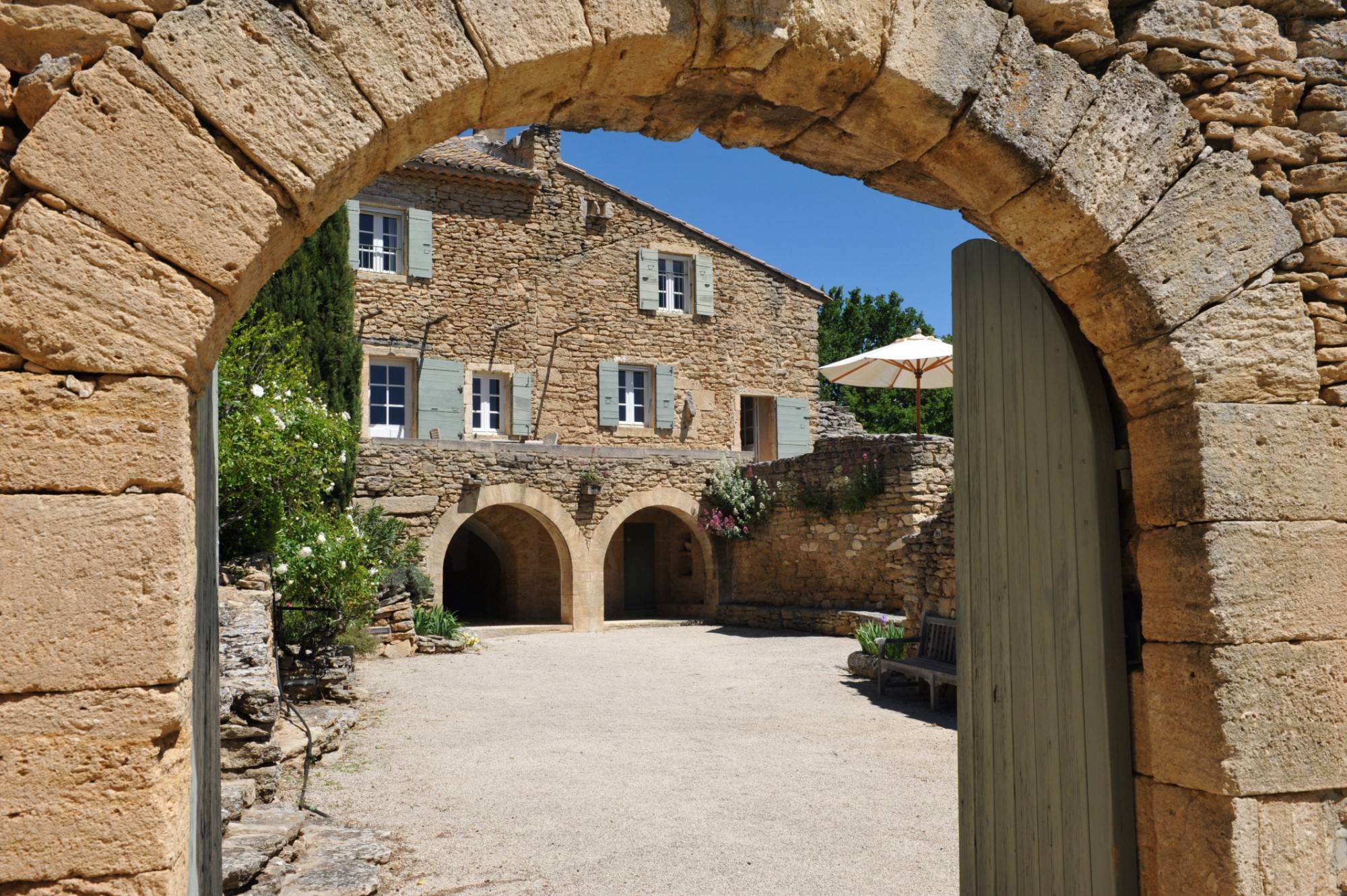 Close to Gordes, unique property full of character set on 25 hectares
