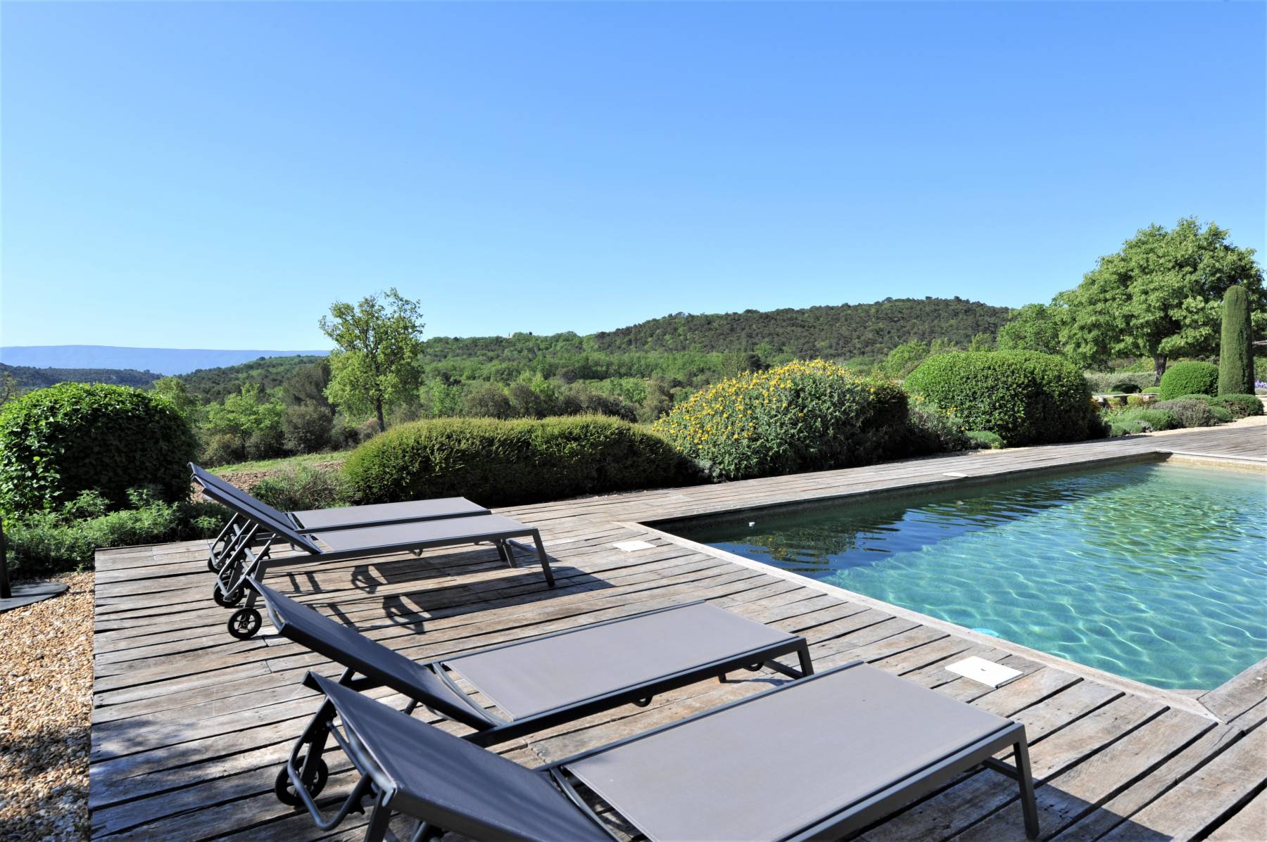 Location maison d'été avec piscine en Luberon