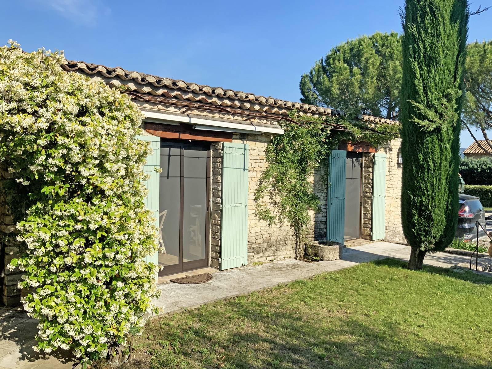 Maison de hameau proche Gordes à Vendre