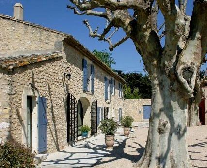 Provencal stone farmhouse in the Alpilles / St Remy