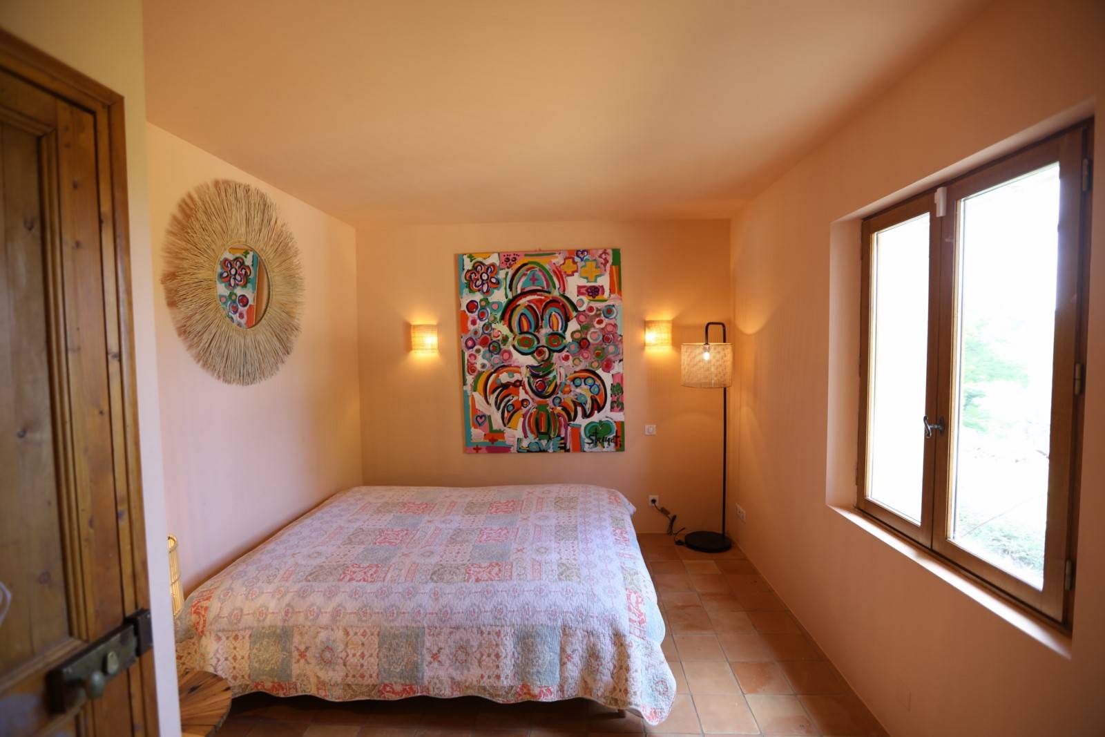 A few kilometers from one of the most beautiful villages in France, air-conditioned four-bedroom house will seduce you with its calm environment.