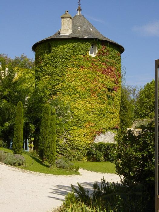 Superb castle of the XIth century in south of France