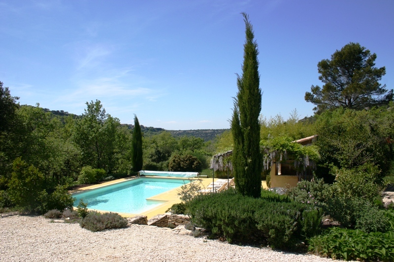 House with a swimming pool and breathtaking view