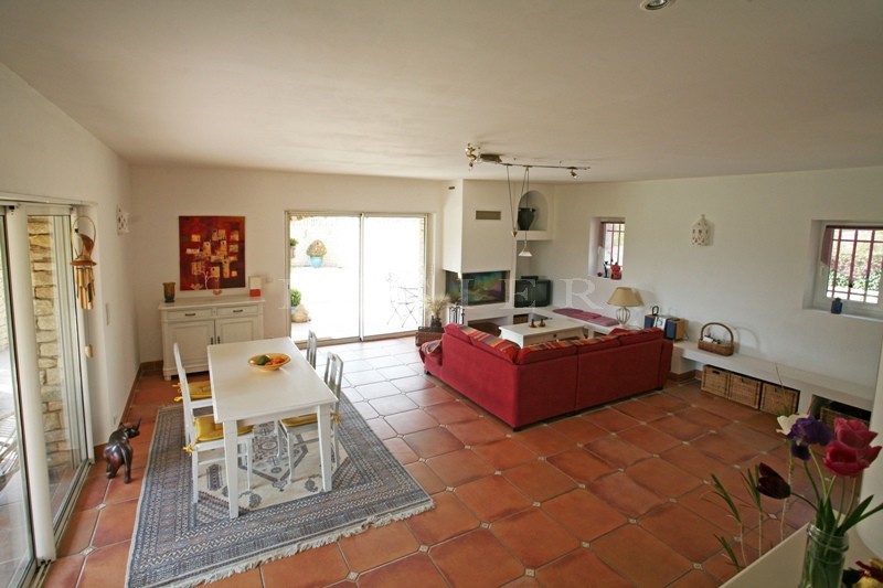 Gordes, a charming stone house with lovely views of the Luberon and the surrounding perched villages.