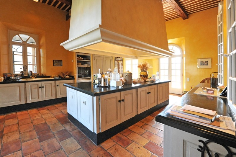 For sale, in Luberon by ROSIER, large property including the main house, a park over 35 hectares (86 acres), guest house, friend house, heated swimming pool, pool house, tennis court