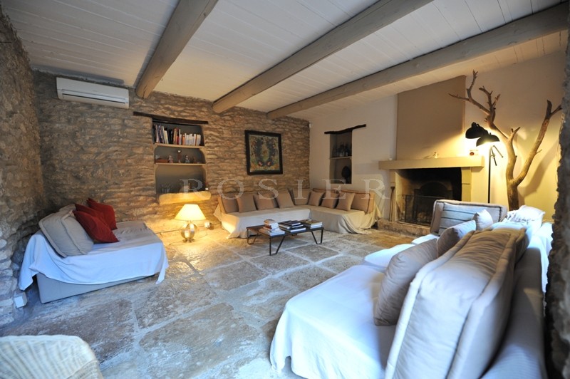 Old farmhouse with lots of charm