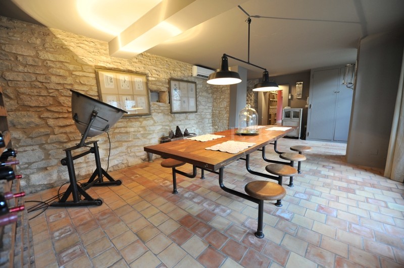 Old farmhouse with lots of charm