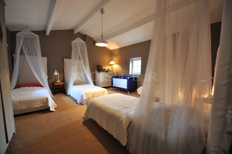 Old farmhouse with lots of charm