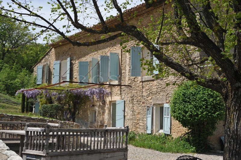 Beautiful farmhouse in the Luberon