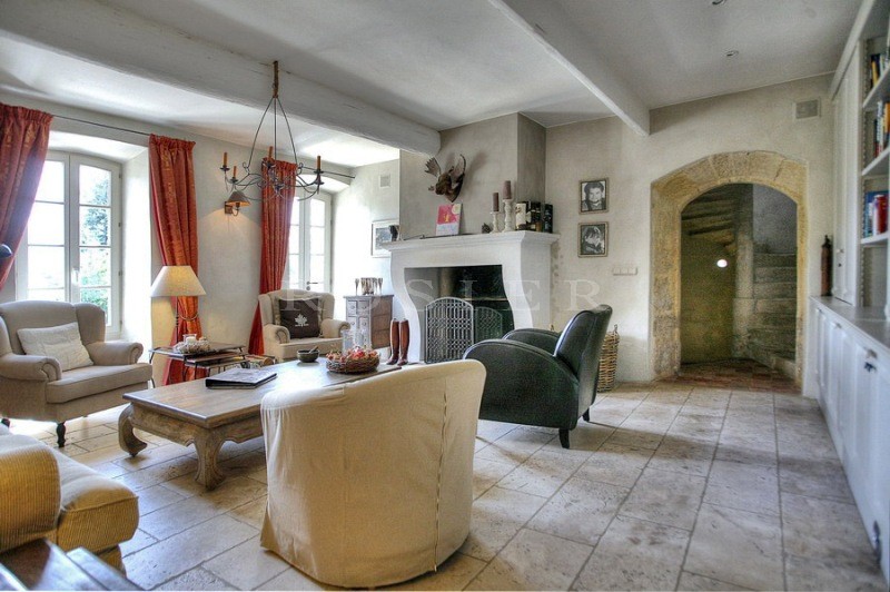 Between Luberon and Alpilles, for sale, provencal castle with outbuildings, on several hectares of hilly land with swimming pool