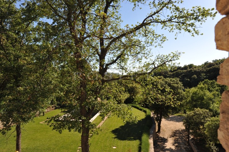 House for sale near Gordes and the Luberon area