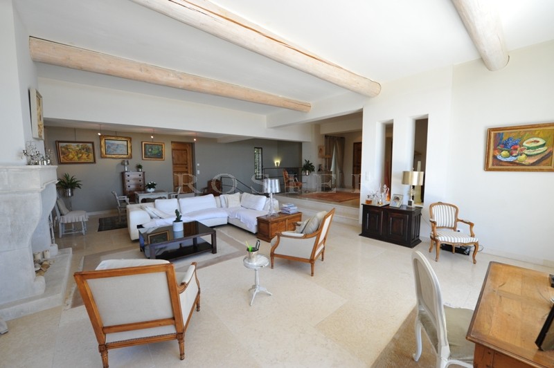 For sale in the golden triangle of Luberon, stone house in the hills with swimming pool on a terrace, breathtaking views facing South