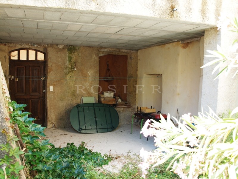 Provence, South Luberon, for sale, a  traditional XVIIth century village house with terrace and small garden in the heart of a delightful village.