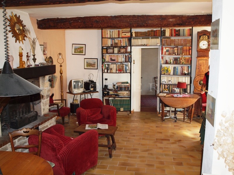 Provence, South Luberon, for sale, a  traditional XVIIth century village house with terrace and small garden in the heart of a delightful village.