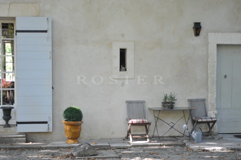 Beautifully renovated traditional 16th century mill close to Gordes, Goult and Menerbes in the Luberon