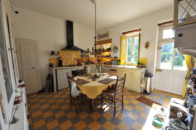 Beautifully renovated traditional 16th century mill close to Gordes, Goult and Menerbes in the Luberon