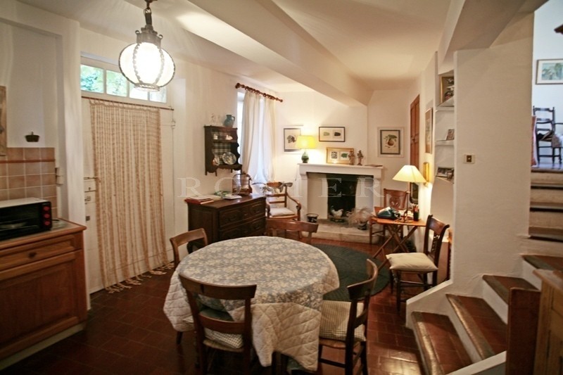 Luberon, for sale, charming village with a roof terrace overlooking the valley and the Luberon mountains