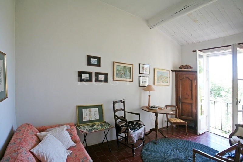 Luberon, for sale, charming village with a roof terrace overlooking the valley and the Luberon mountains