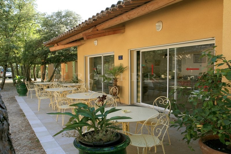Luberon area, for sale, close to a village, renovated property which can be either a hotel or B&B.