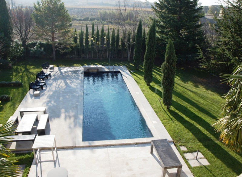 For sale, between the Drôme Provencale et Comtat Venaissin, a luxurious property perfectly combining the authenticity of the past with modern day comforts