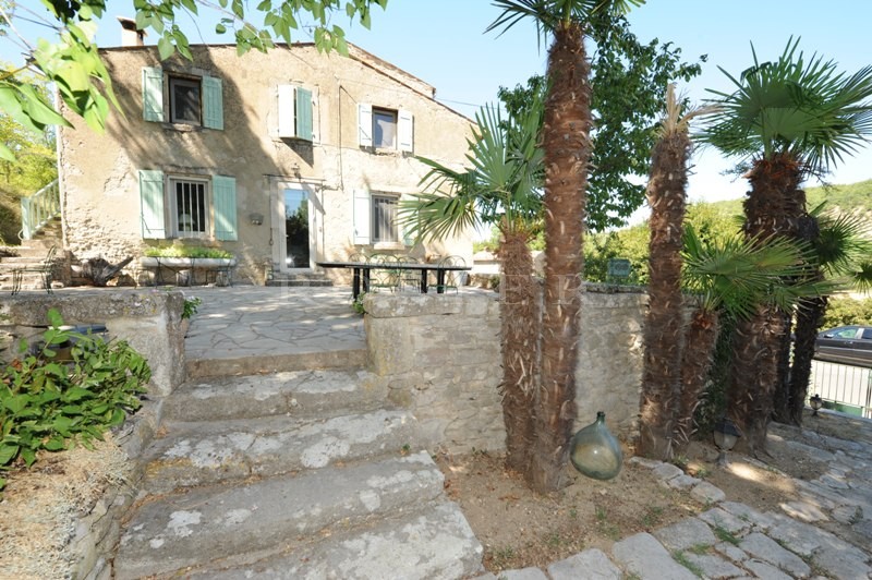 On the south side of the Vaucluse mountains, facing the Luberon and just several minutes from a lovely Provencal village, an old house for renovation