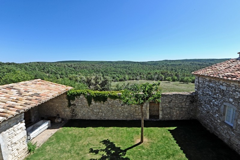For sale, restored XVIth century farmhouse situated in the Ventoux mountains, at the entrance to the Luberon.