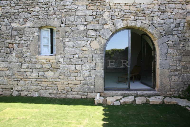 For sale, restored XVIth century farmhouse situated in the Ventoux mountains, at the entrance to the Luberon.