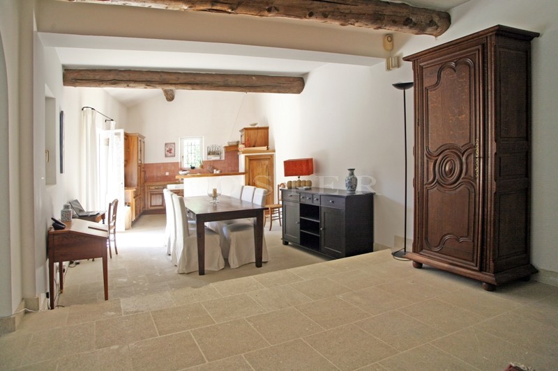 Gordes, for sale, house with a garden, terraces, swimming pool and pool house