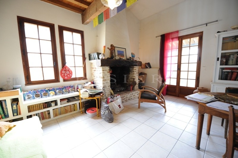 Gorde, close to the centre of the famous Luberon hilltop village, for sale, one storey stone house with a large garden